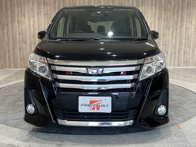Toyota NOAH 2014-05 182768-1