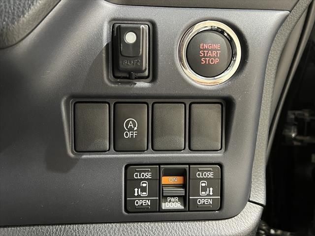 Toyota NOAH 2014-05 182768-28