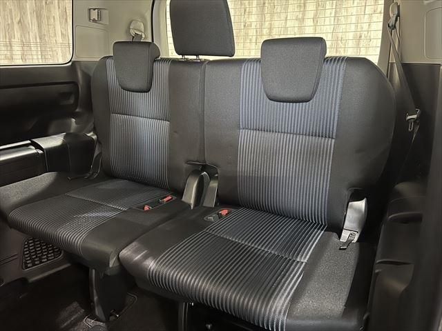 Toyota NOAH 2014-05 182768-22