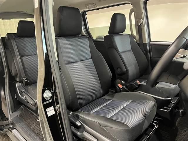 Toyota NOAH 2014-05 182768-17