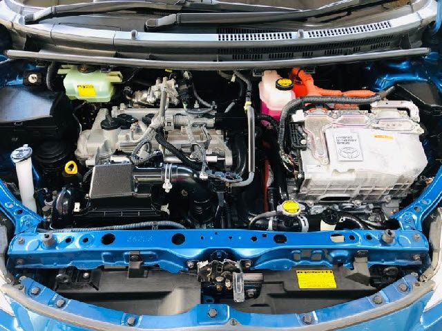 Toyota AQUA 2014-05 8264-27