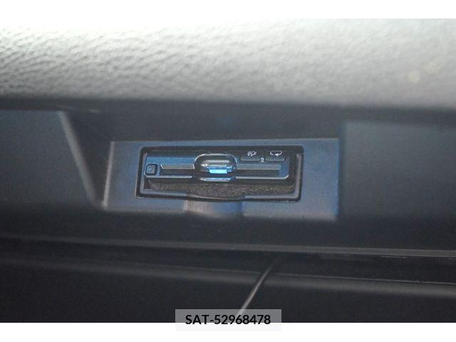 Toyota HARRIER 2014-09 329988-26