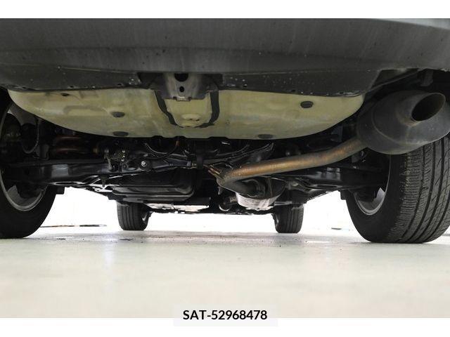 Toyota HARRIER 2014-09 329988-7