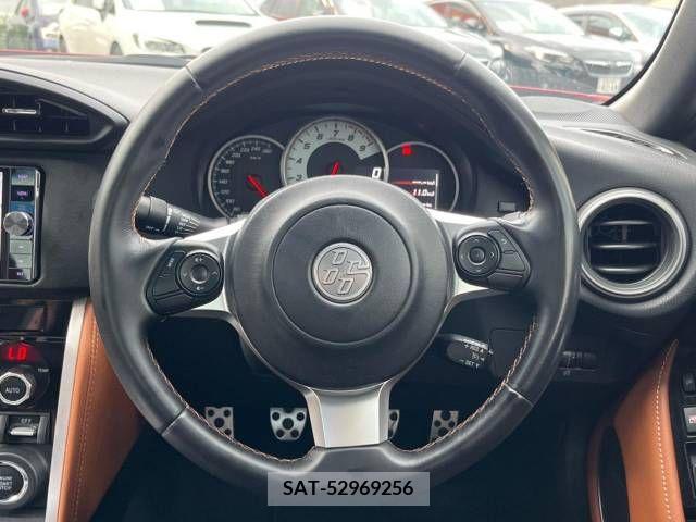 Toyota 86 2020-04 332196-13