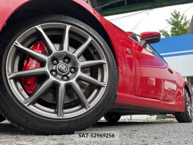 Toyota 86 2020-04 332196-3