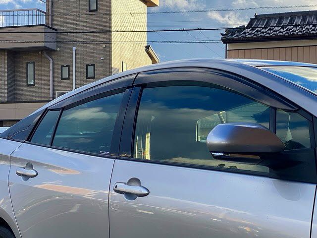 Toyota PRIUS 2019-04 27603-25