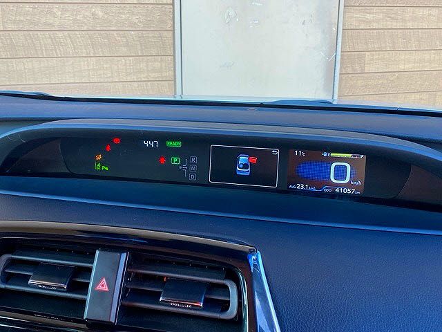Toyota PRIUS 2019-04 27603-7