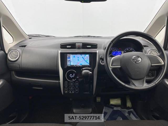 Nissan DAYZ 2013-09 255594-1