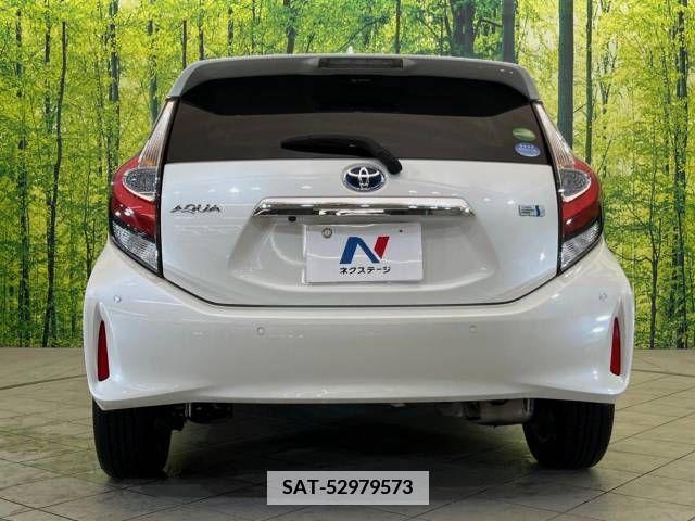 Toyota AQUA 2018-10 345613-15