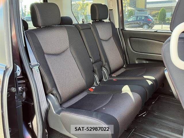 Nissan SERENA 2010-12 206482-8