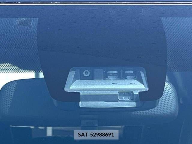 Toyota ESQUIRE 2016-10 268602-5