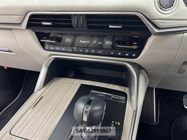 Mazda CX-60 2023-09 358780-9