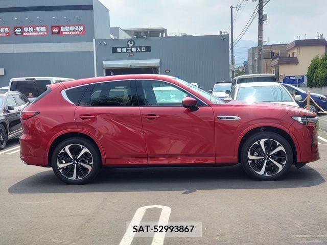 Mazda CX-60 2023-09 358780-2