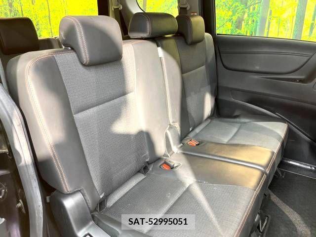 Toyota SIENTA 2018-03 384740-9