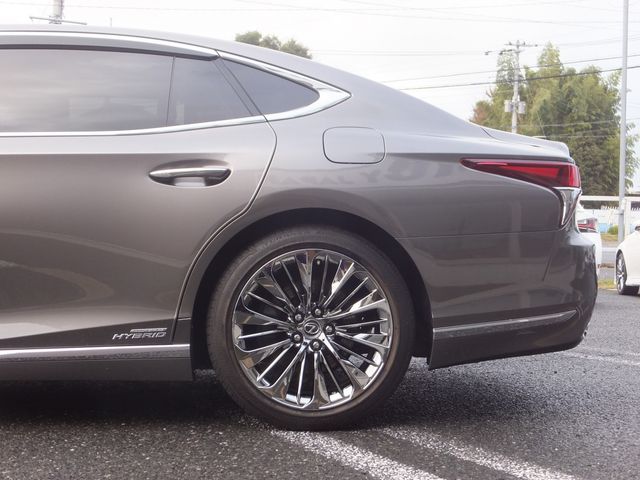 Lexus LS 2018-02 16183-12