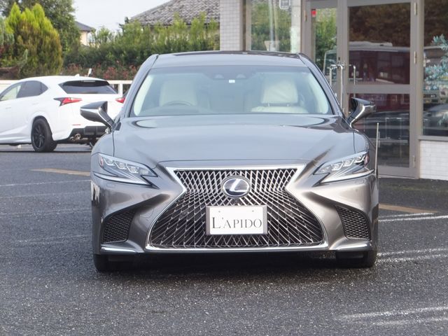Lexus LS 2018-02 16183-14
