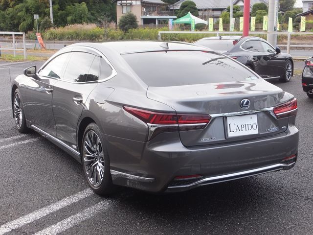 Lexus LS 2018-02 16183-5
