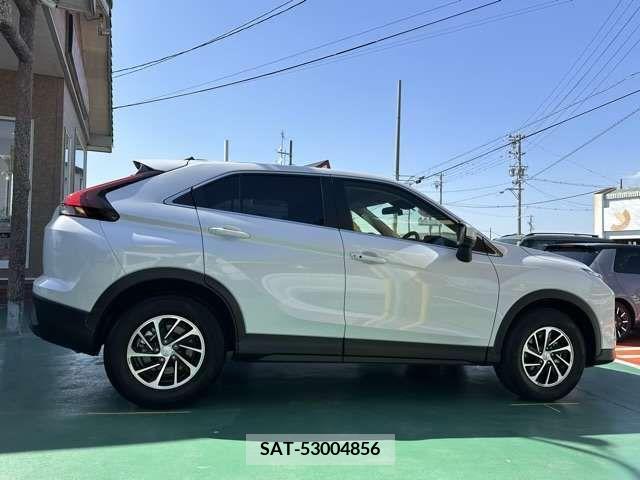 Mitsubishi ECLIPSE CROSS 2022-10 303769-6