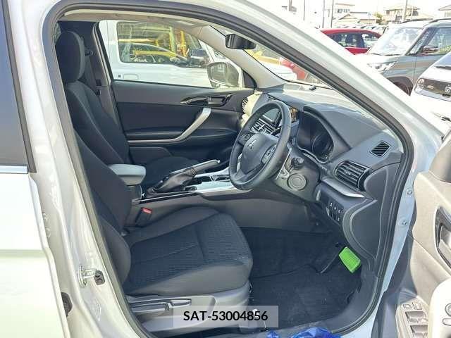 Mitsubishi ECLIPSE CROSS 2022-10 303769-18