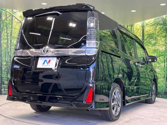 Toyota VOXY 2020-06 8848-17