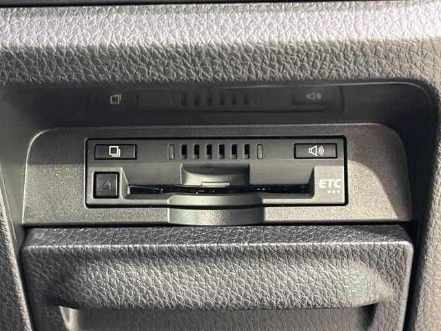 Toyota VOXY 2020-06 8848-7