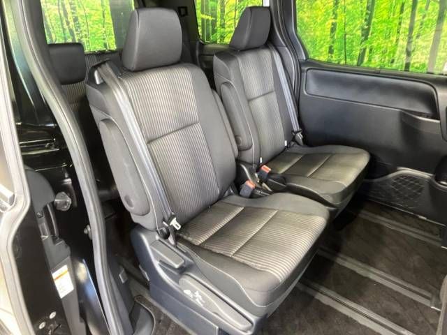 Toyota VOXY 2020-06 8848-9