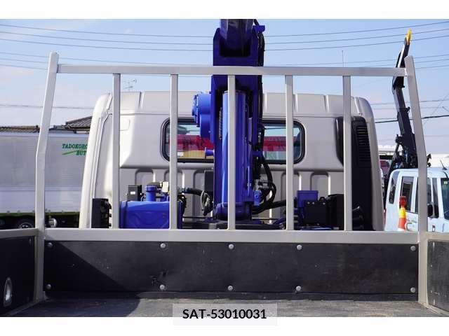 Mitsubishi CANTER 2020-03 209023-14