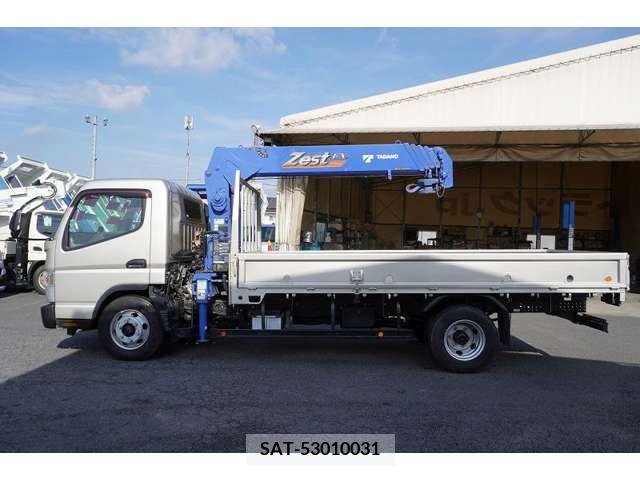 Mitsubishi CANTER 2020-03 209023-2
