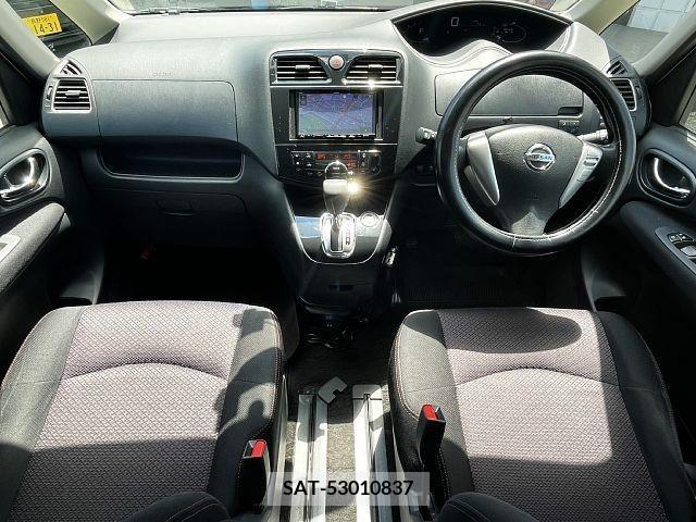 Nissan SERENA 2012-03 367713-1