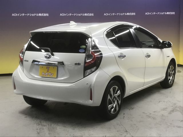 Toyota AQUA 2019-10 188792-2