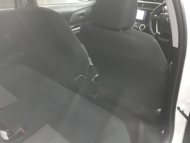 Toyota AQUA 2019-10 188792-6
