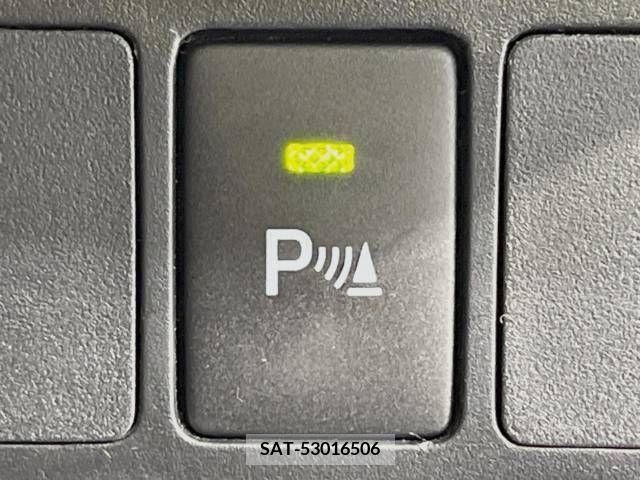 Toyota ROOMY 2022-03 331560-5