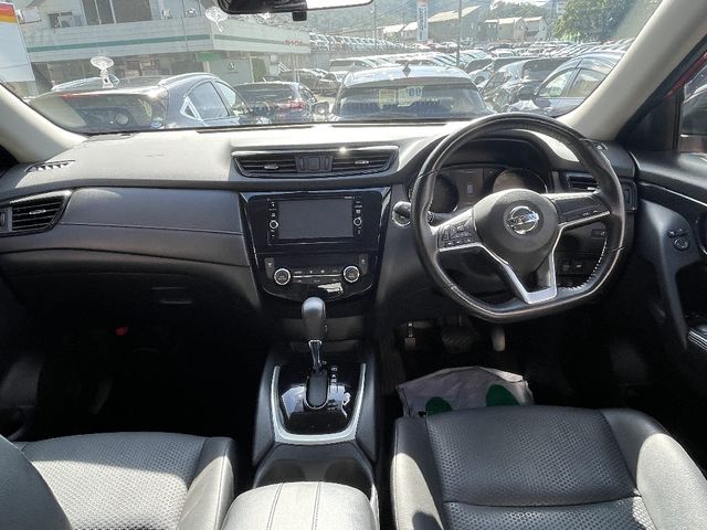 Nissan X-TRAIL 2018-07 193980-3