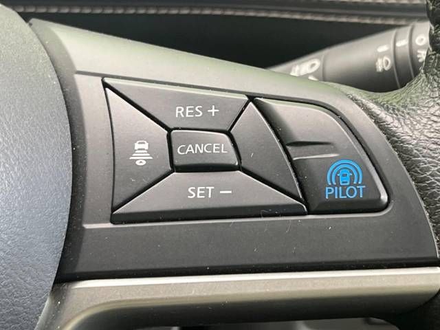Nissan SERENA 2018-08 14113-5