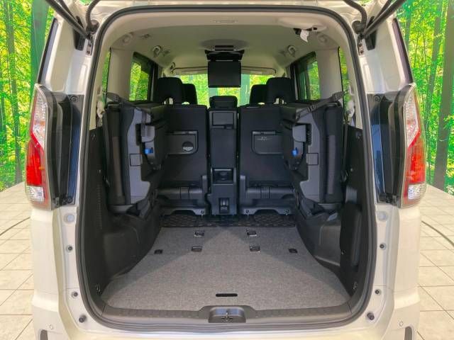 Nissan SERENA 2018-08 14113-11