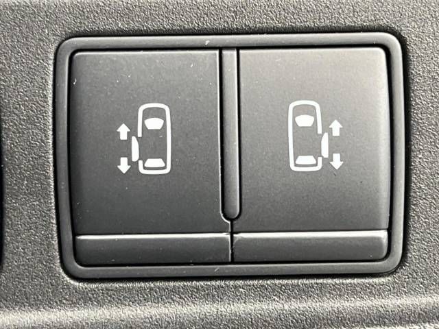 Nissan SERENA 2018-08 14113-6