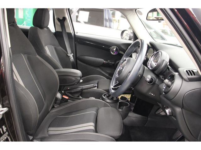 Bmw MINI 2016-03 3064-16