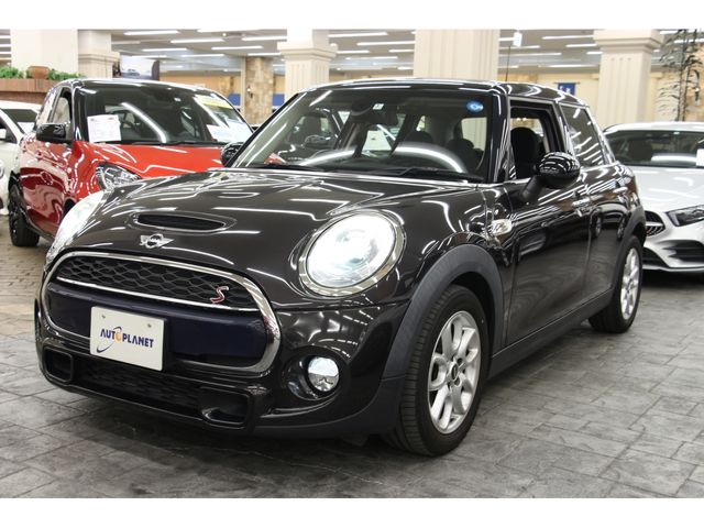 Bmw MINI 2016-03 3064-22
