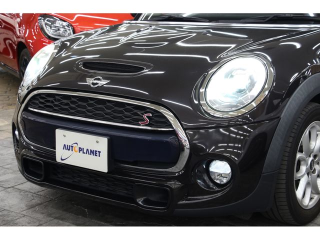 Bmw MINI 2016-03 3064-19