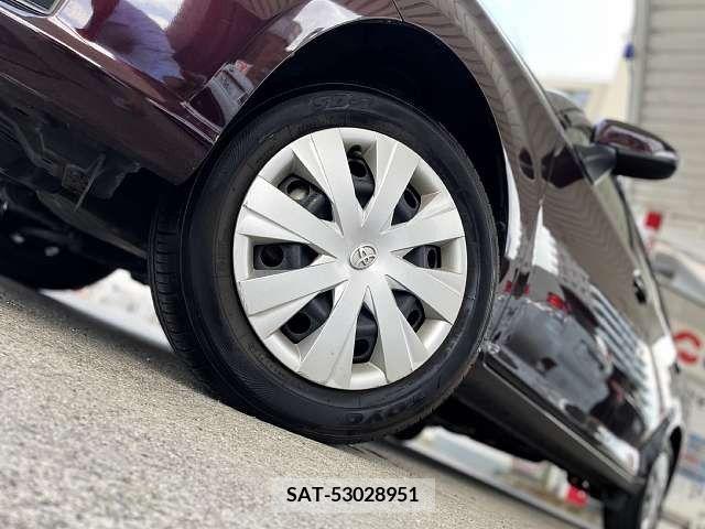 Toyota COROLLA AXIO 2013-04 264599-3