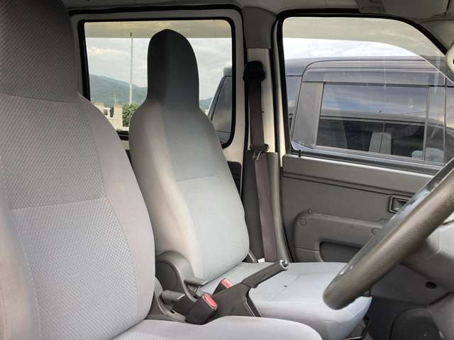 Daihatsu HIJET CARGO 2016-02 11931-18