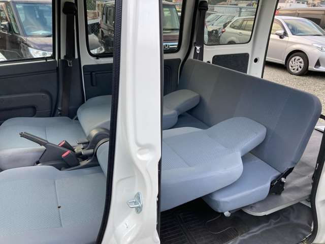 Daihatsu HIJET CARGO 2016-02 11931-22