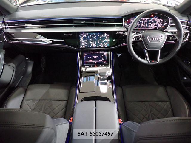 Audi A8 2022-09 225523-1