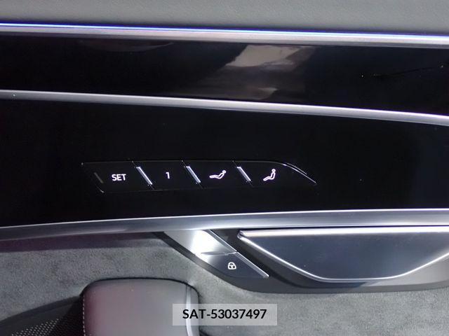 Audi A8 2022-09 225523-19