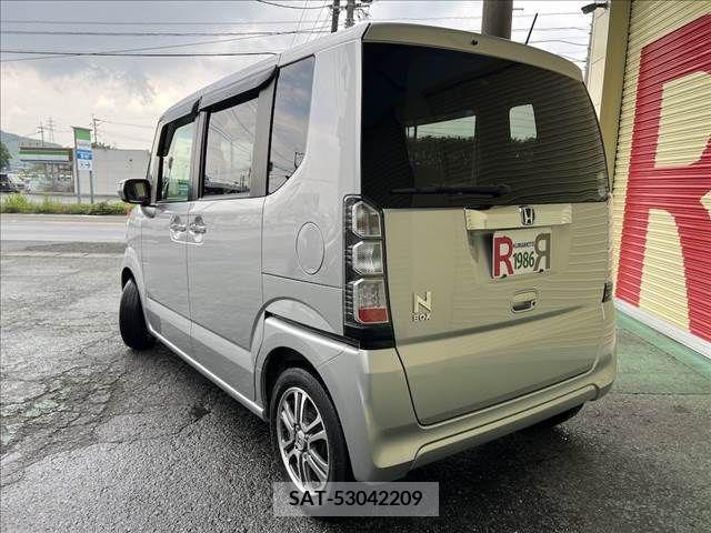 Honda N BOX 2013-06 278436-3