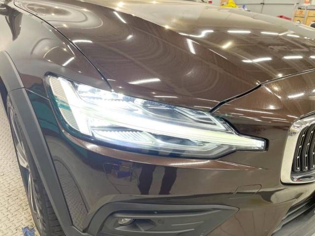 Volvo CROSS COUNTRY 2021-02 19653-13