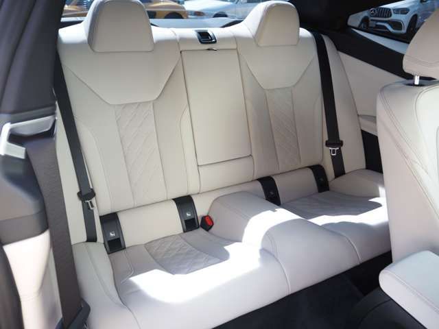 Bmw 4 SERIES 2022-06 11151-14