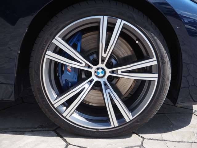 Bmw 4 SERIES 2022-06 11151-17