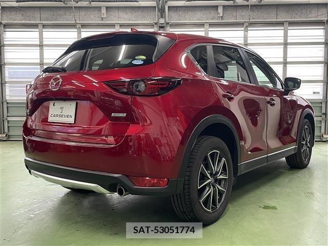 Mazda CX-5 2017-09 378544-4