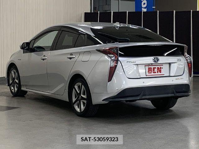 Toyota PRIUS 2016-03 204690-8